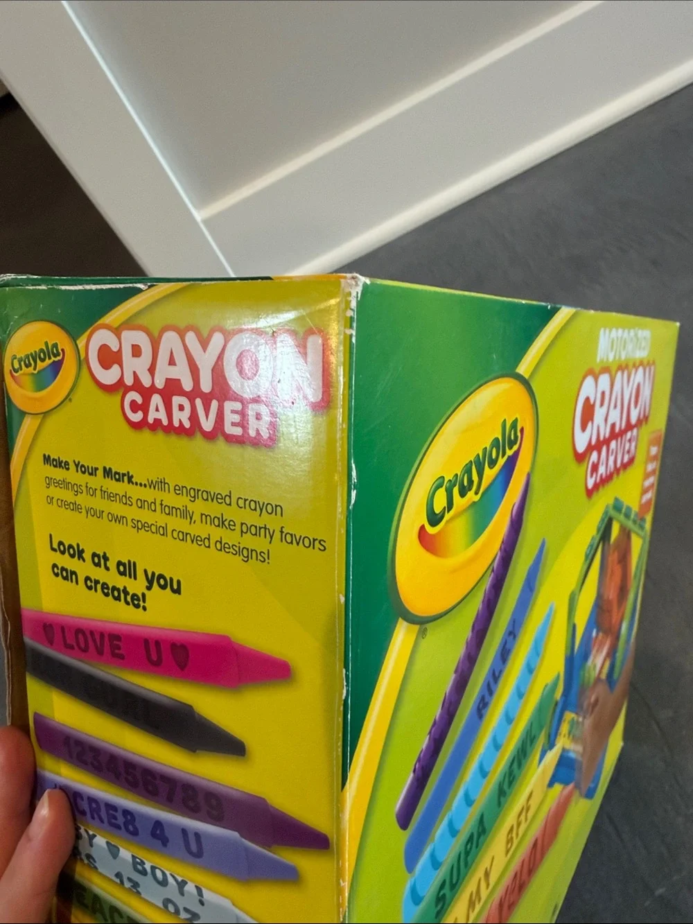 Crayola Motorized Crayon Carver